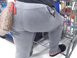 Cougar hiding that Phat Donkey in the store
